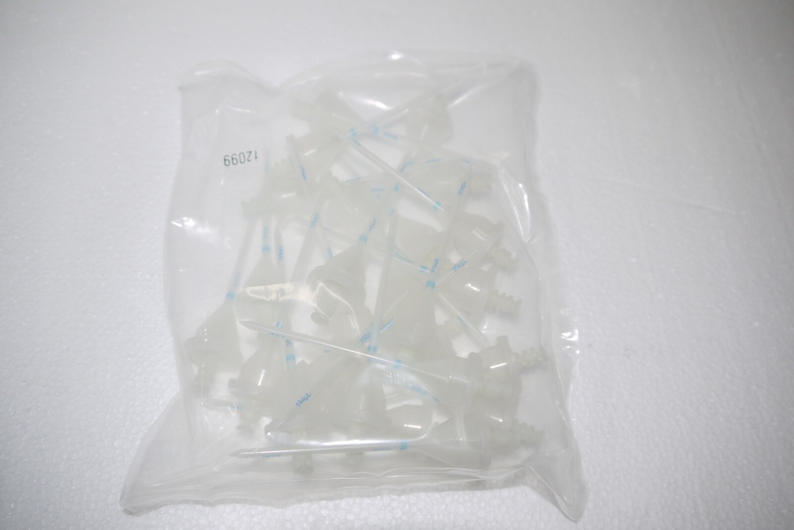 Eppendorf 0030089413 Light Blue Combitips Advanced 0.2mL EXP 03/2027 100pcs New