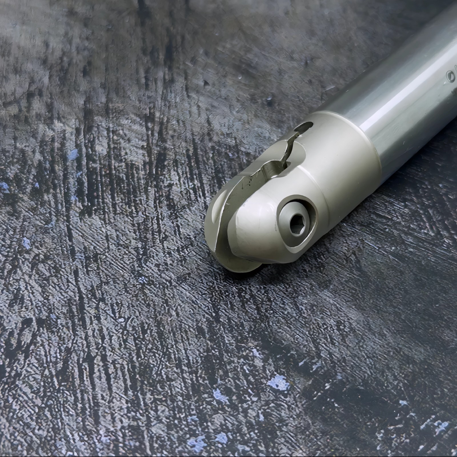 INGERSOLL INDEXABLE BALL NOSE END MILL – 1″ – 12W9R-10018S1R10