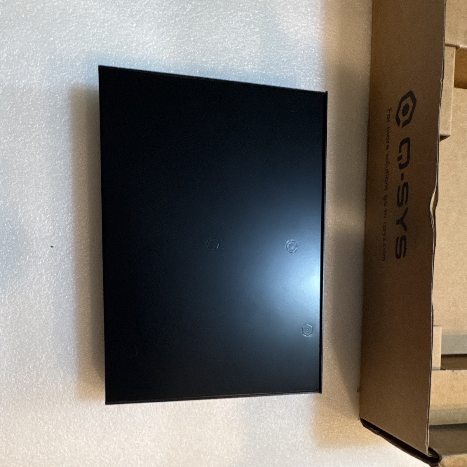 Q-SYS NV-21-HU Network Video Endpoint HDMI In/Out PoE USB-C USB-A FG-901499-00