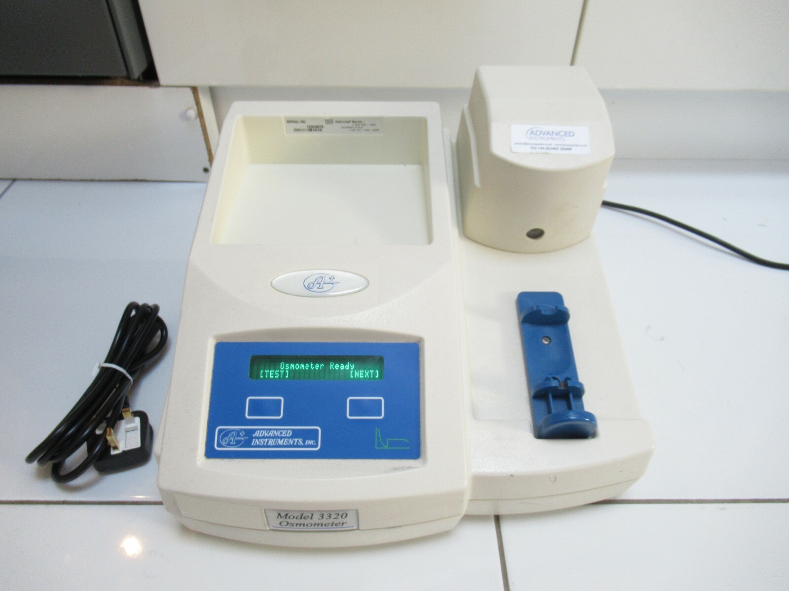 ADVANCED INSTRUMENTS MODEL 3320 MICRO SINGLE SAMPLE LABORATORY MICRO OSMOMETER