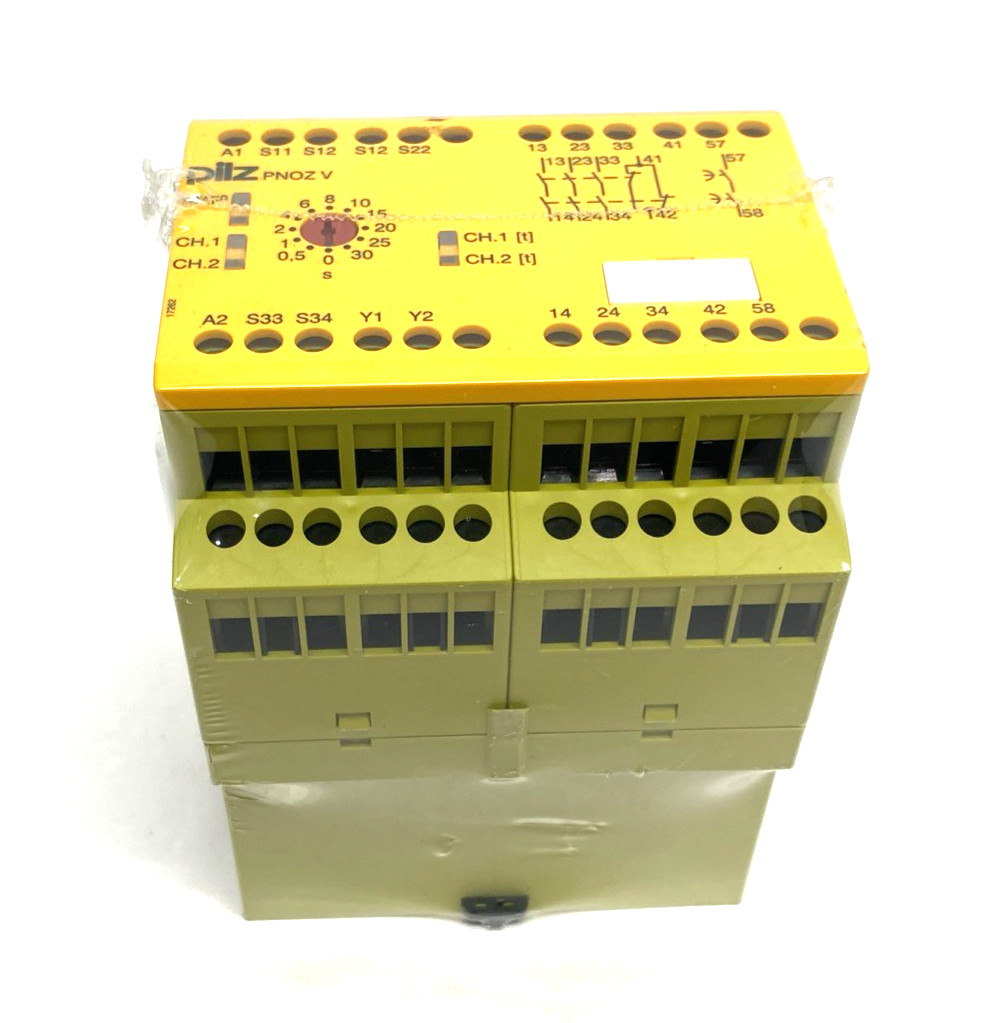 Pilz PNOZ V 30s 24VDC 3n/o 1n/c 1n/o t Standalone Safety Relay 1/2-Chann. 774790