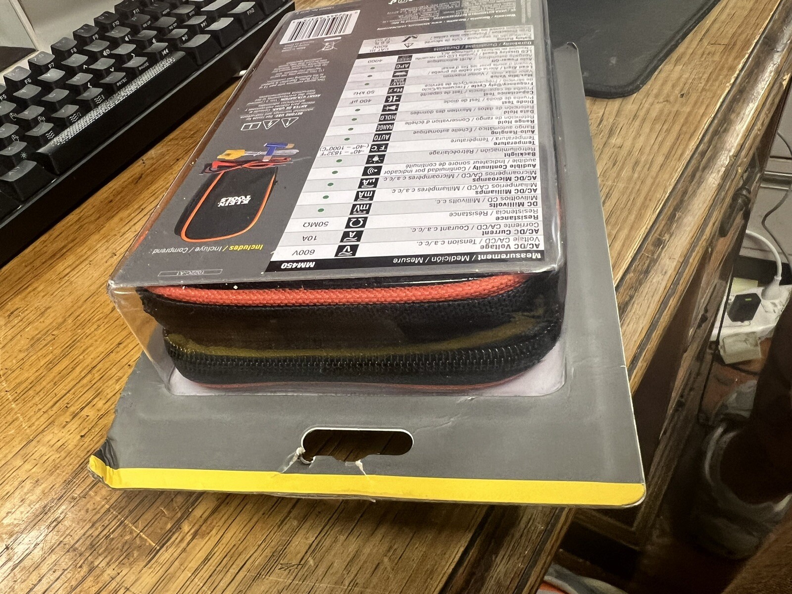 Klein Tools MM450 Slim Digital Multimeter, TRMS Auto-Ranging, 600V