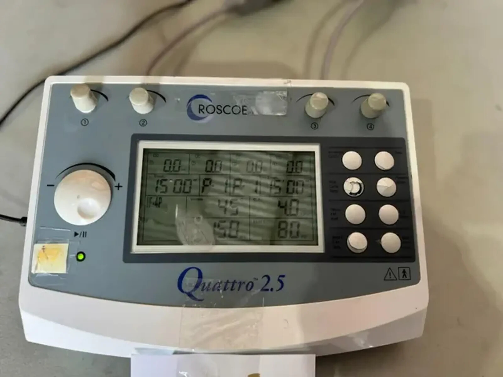 Roscoe Medical Quattro 2.5 Professional Electrotherapy Device