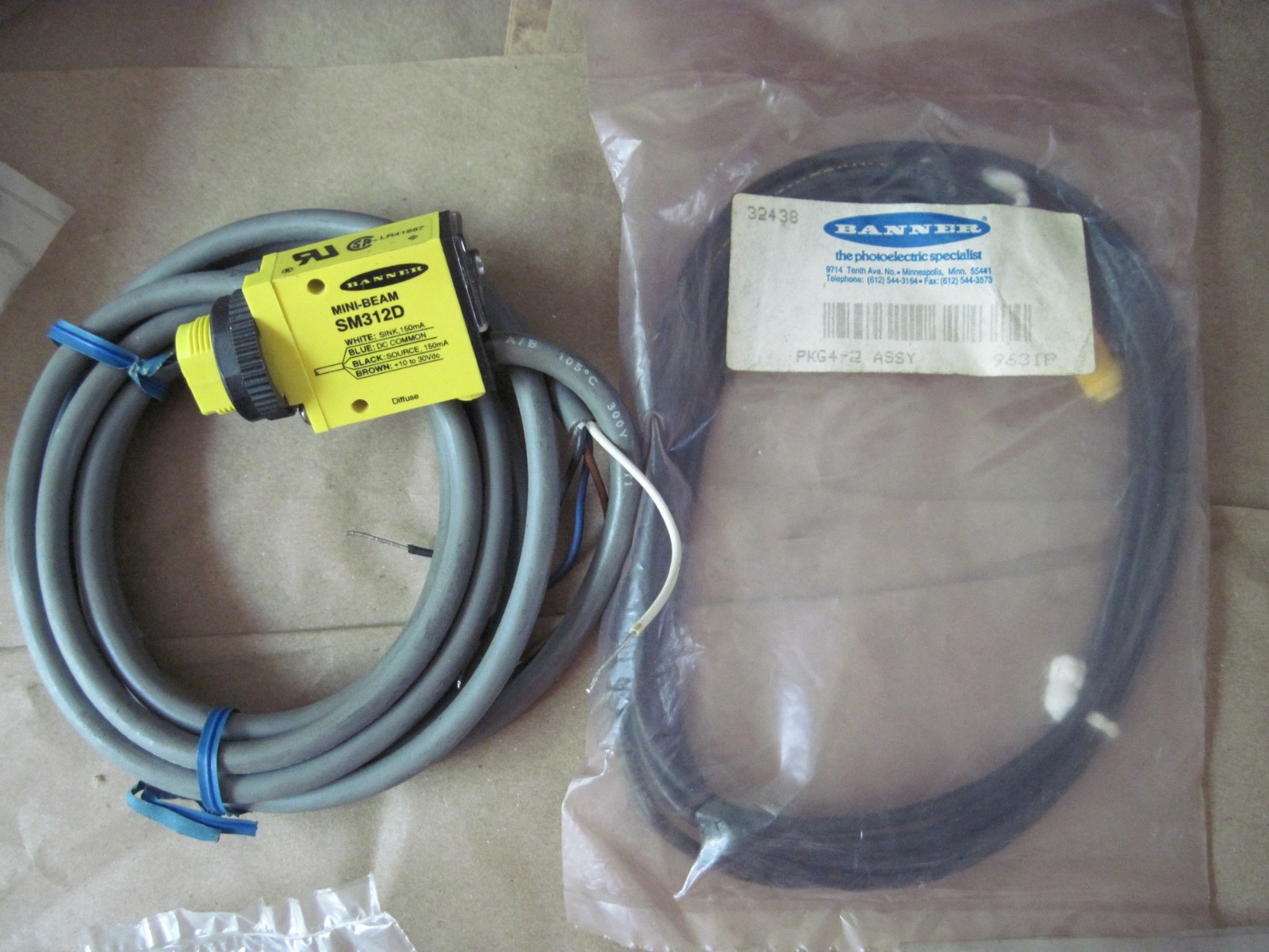 Lot of Proximity Sensors, Switches, Cables, Banner, AutomationDirect, Mostly New