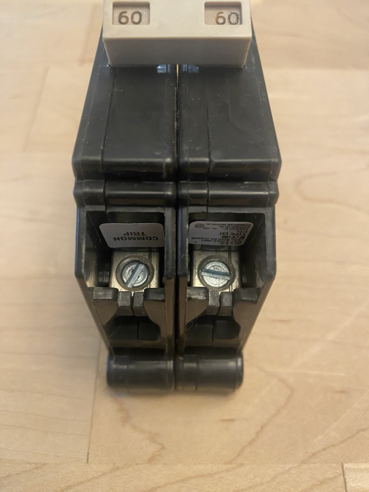 Eaton CH260 Circuit Breaker 2 Pole 60 Amp 120/240V New