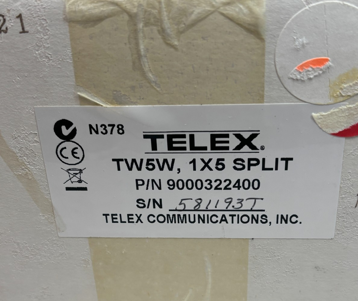 Telex/RTS TW-5W, 1×5 2CH 3-pin XLR-type Passive Splitter – New Old Stock!