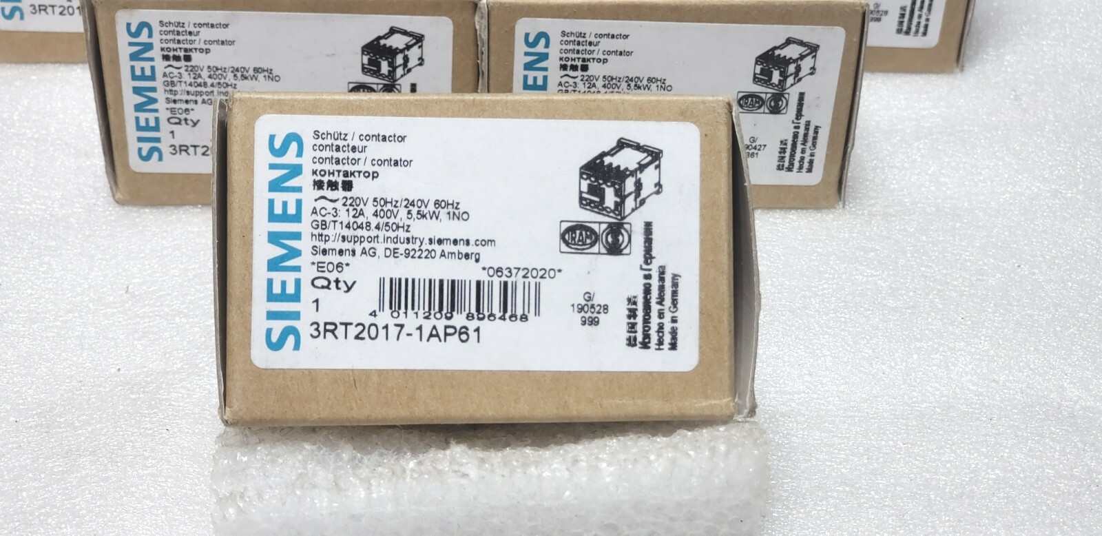 Siemens 3RT20171AP61 CONTACTOR, 5.5KW/400V, 1NO, AC 220V 50HZ 240V 60 HZ, 3-Pole
