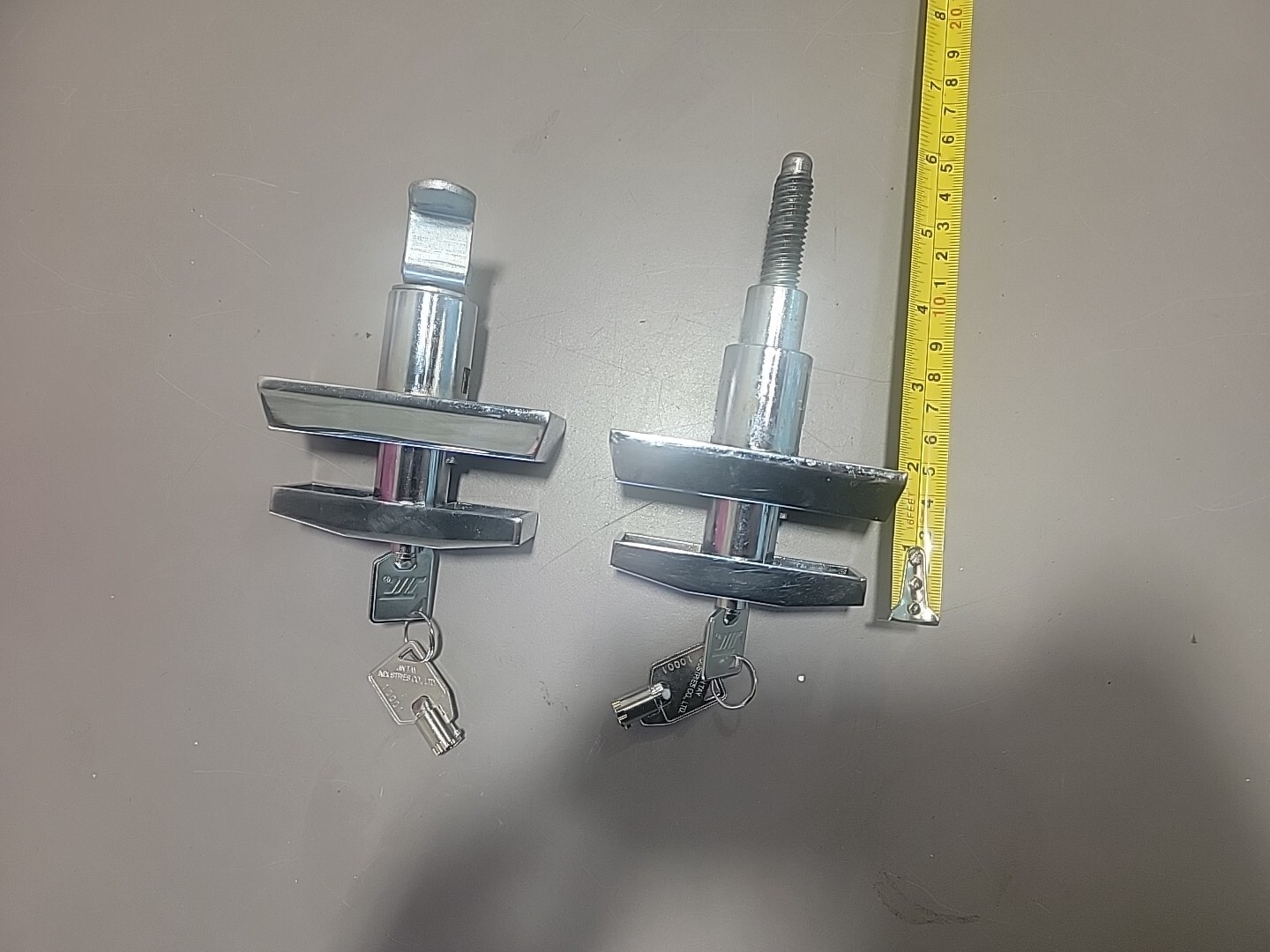 Seaga T- Handle Lock Set used SM2300, OD16S, SM23
