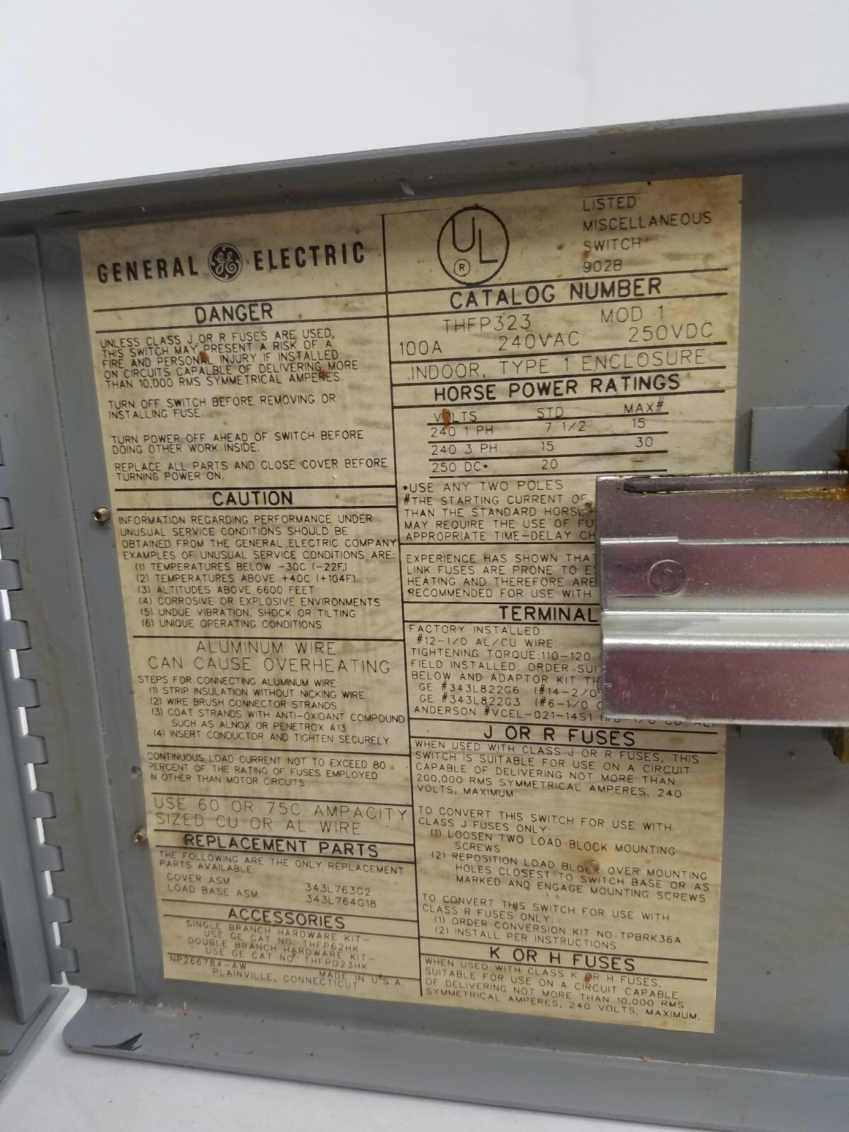 THFP323R GE Type QMR THFP PanelBoard Unit 100 Amp Right Hinge *NEXT DAY OPTION*