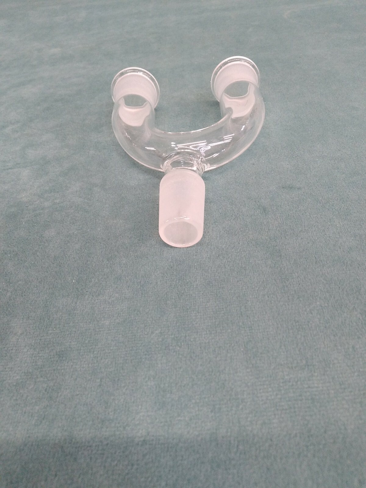 Y shaped connector adapter unknown brand unknown sizes lab glass chemistry