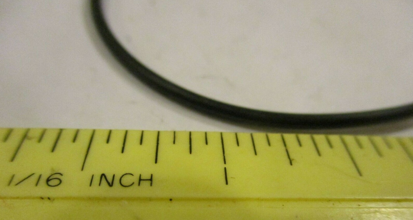 037 O-ring. 2-1/2″ ID x 2-5/8″ OD x 1/16″ thick. Buna-70. Quan 2.