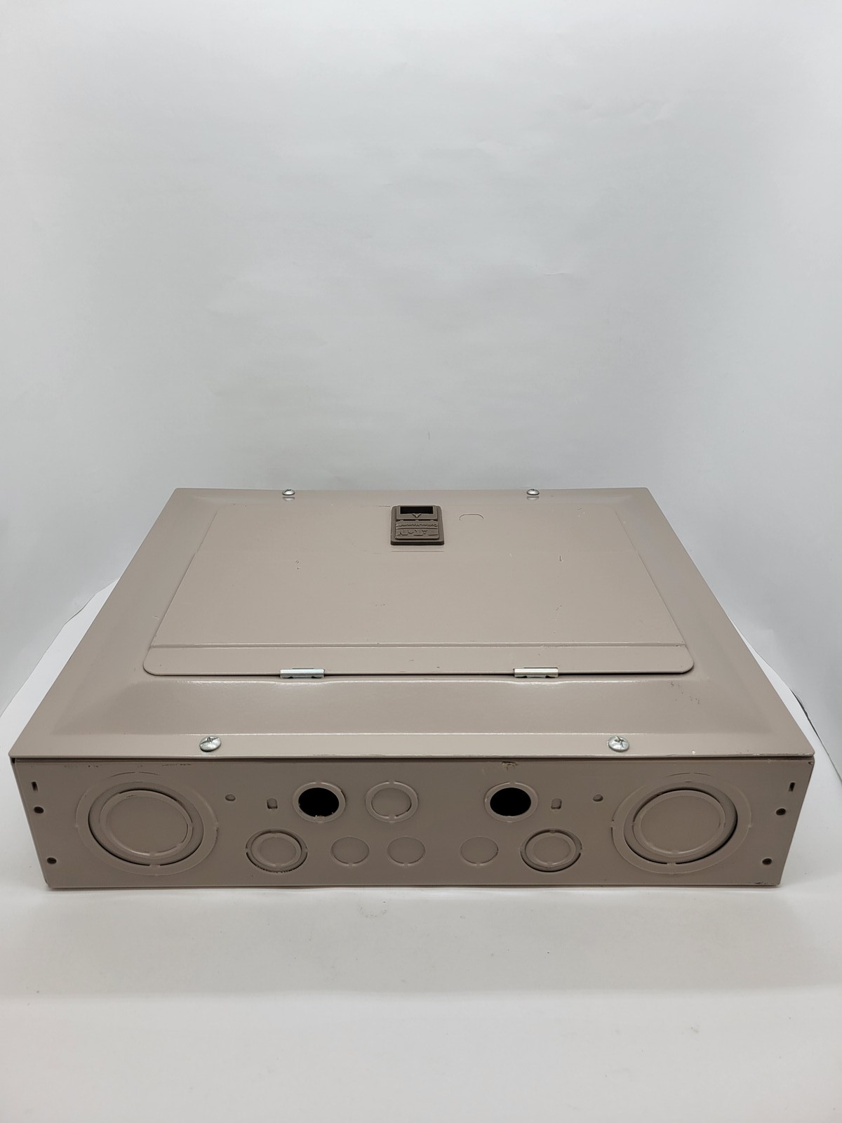 Eaton CH12L125B Main Load Center w Breakers 125A 120/240V 12Cir 1PH 25KA Type 1