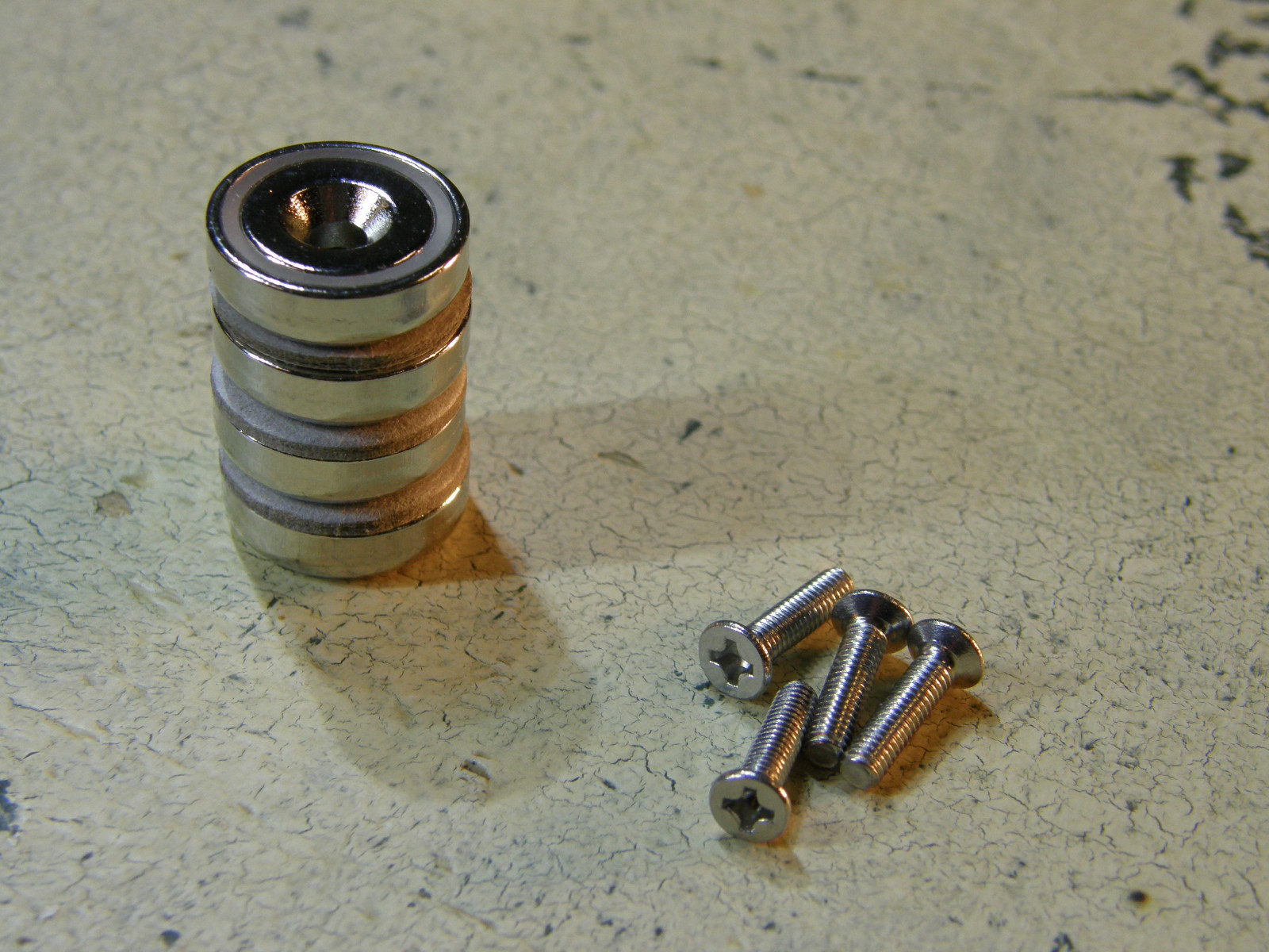 Magnet Pot Cup Door Catch / Strike Plate / 10mm 12mm 16mm 25mm / with Screws
