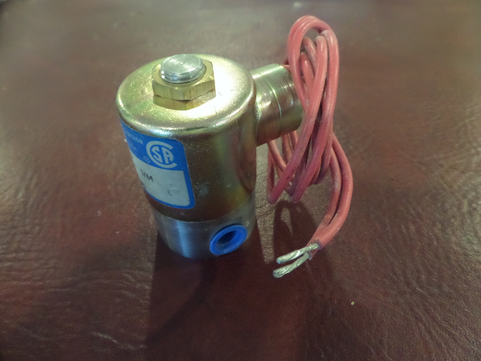 Skinner Valve Division, V52DB2250, Solenoid Valve