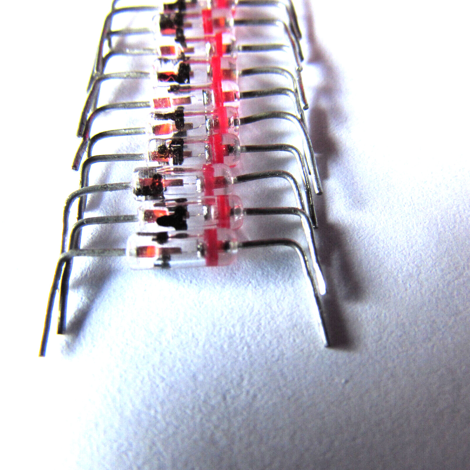 1N34 Transitron Germanium GOLD BONDED Diodes Typical 0.235 to .250V Breakdown 10