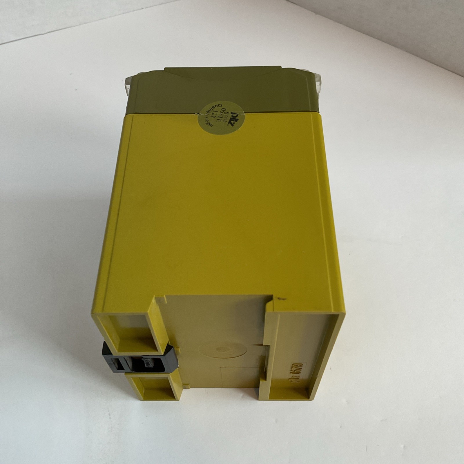 Pilz 474790 PNOZ V Safety Relay – 474790