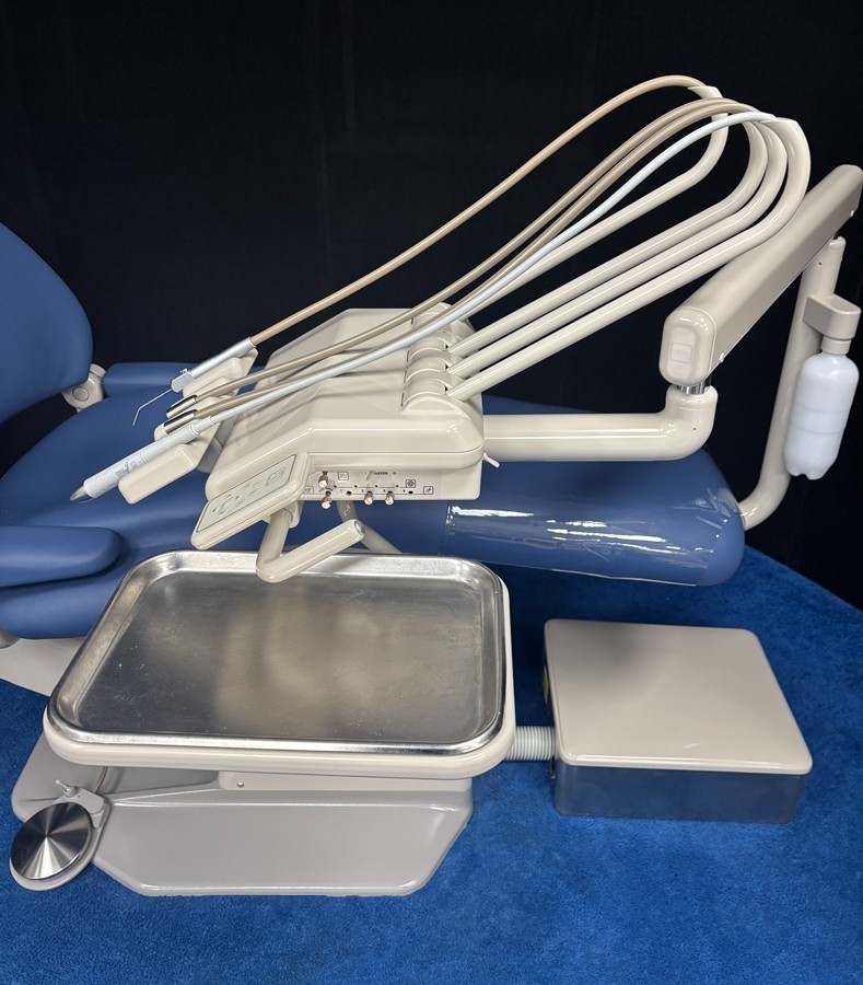 ADEC 1040 Chair w/ Radius Euro Delivery, Vector Built In Piezo Scaler, New Vinyl