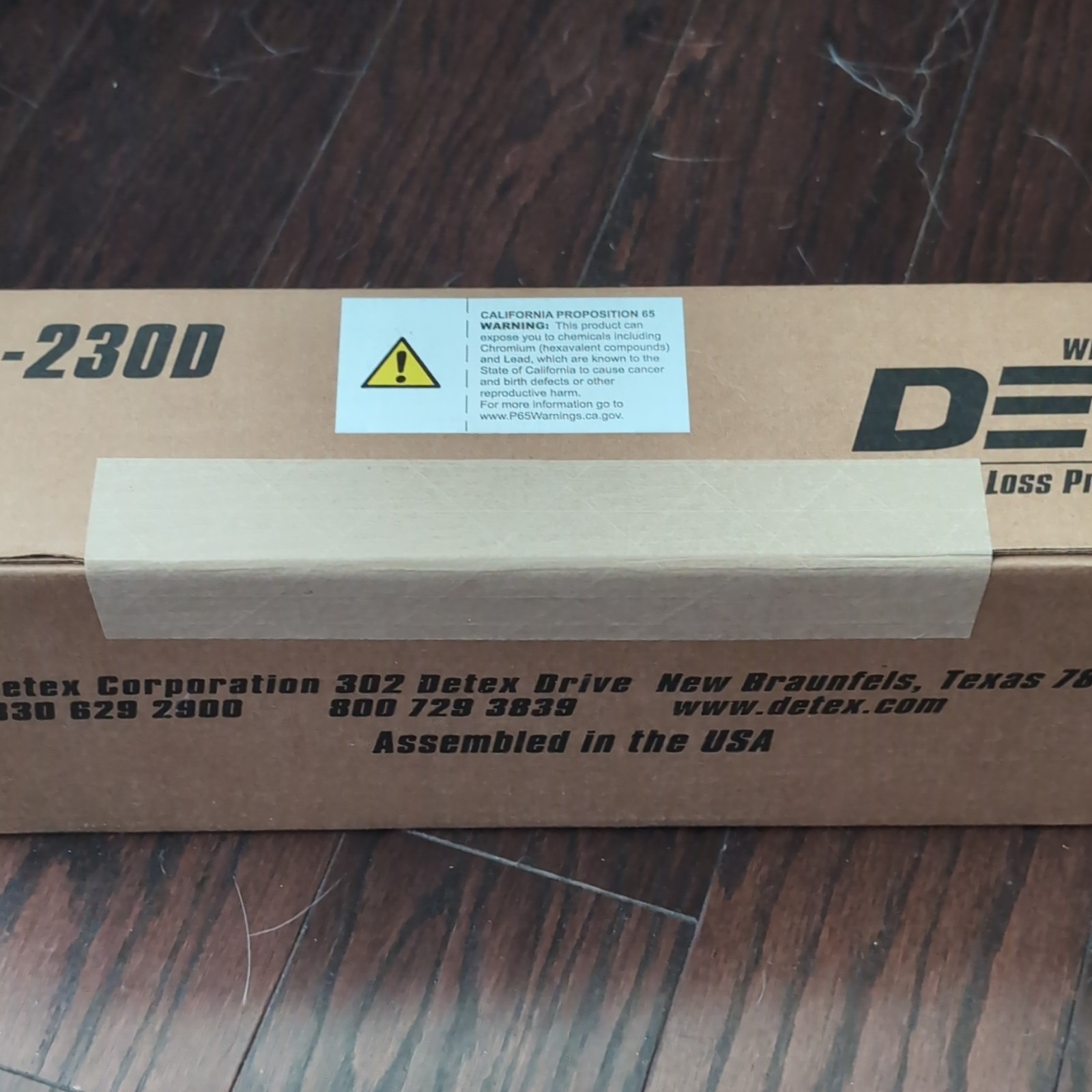Detex – ECL230D Alarm Panic Exit Control Lock, Short Bar (Includes Key Cylinder)