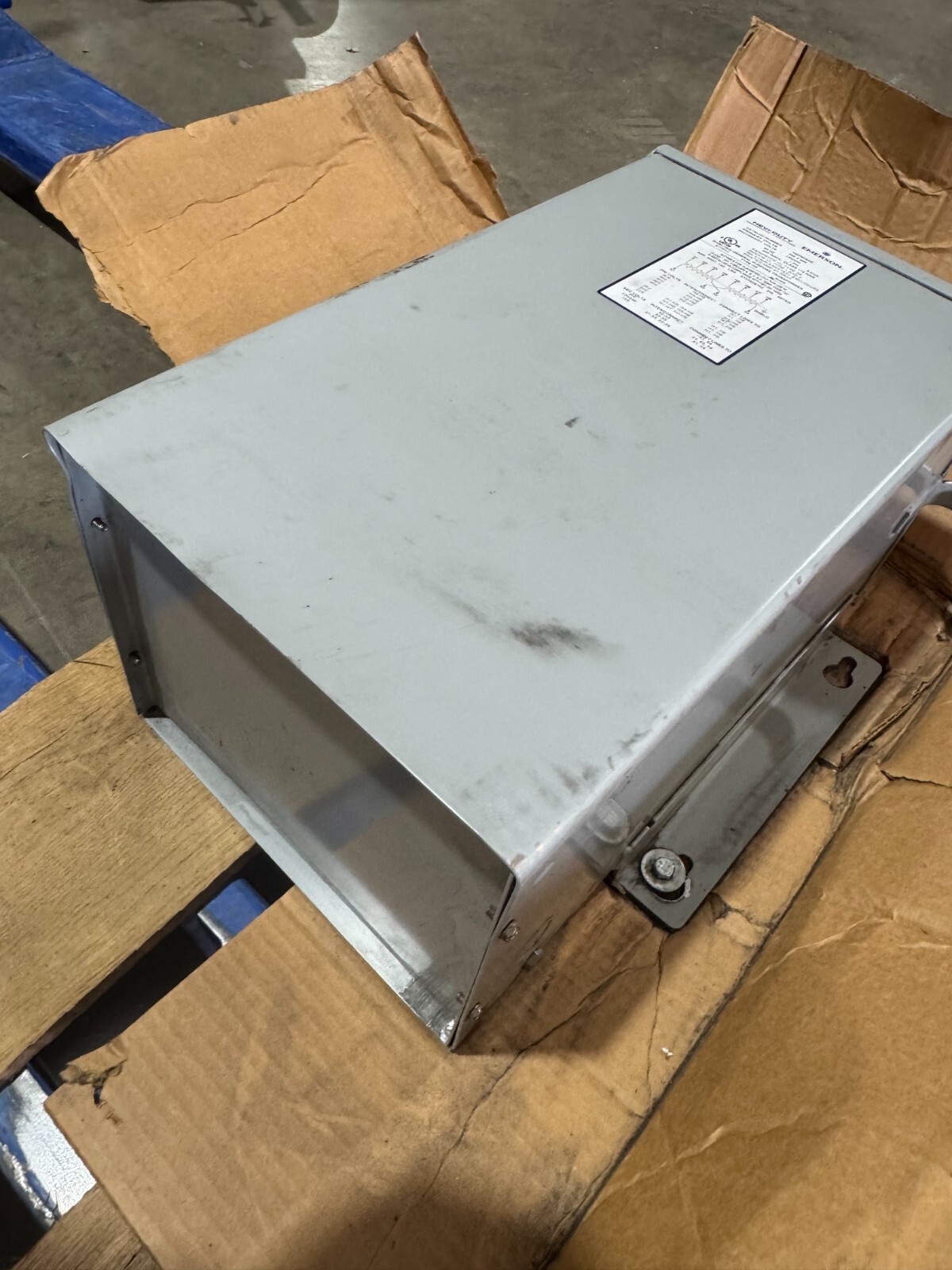 SolaHD Transformer HSP5F5AS 5KVA 240X480-120/240 SS ANSI 61 NEW