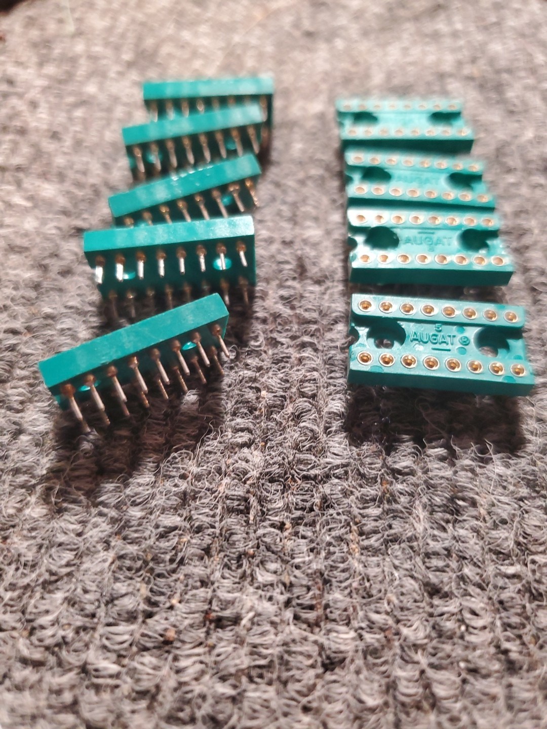 9x Augat 16-Pin DIP IC Socket Gold Contacts NOS Machine Pin Through Hole