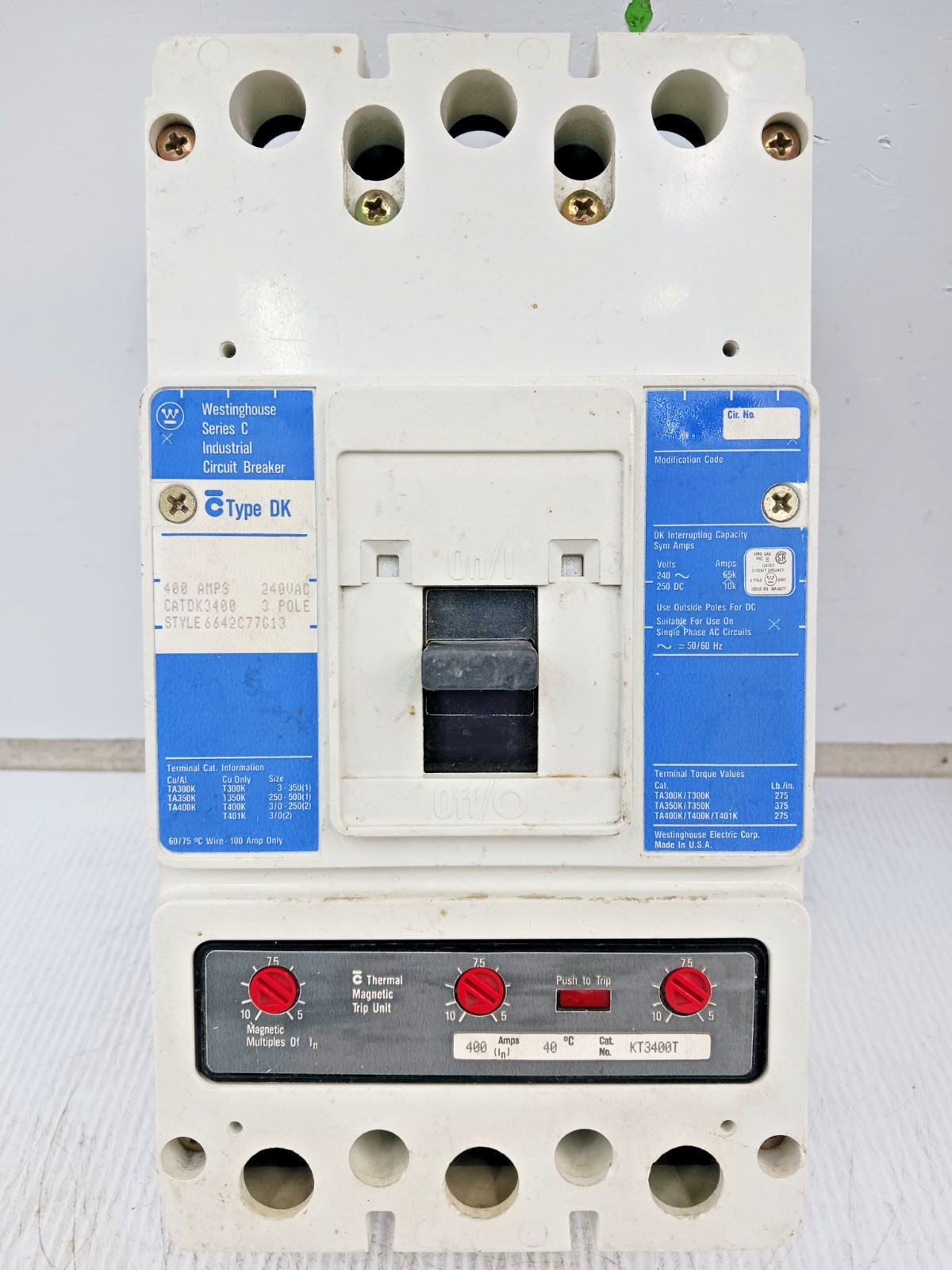 Westinghouse 400A Circuit Breaker 3P 240 VAC DK3400 W/ 400A Trip (Missing Lugs)