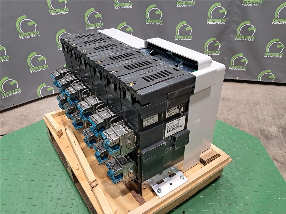 4000A EATON SBNC4N Magnum SB Circuit Breaker 635V SBNC4N3LEA 40CHC LCN4L MNNAX