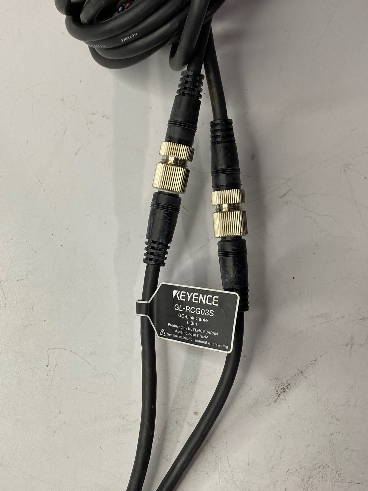 ONE (1) KEYENCE Industrial Safety Controller GC-1000R w/ Cable GL-RCG03S (USED)