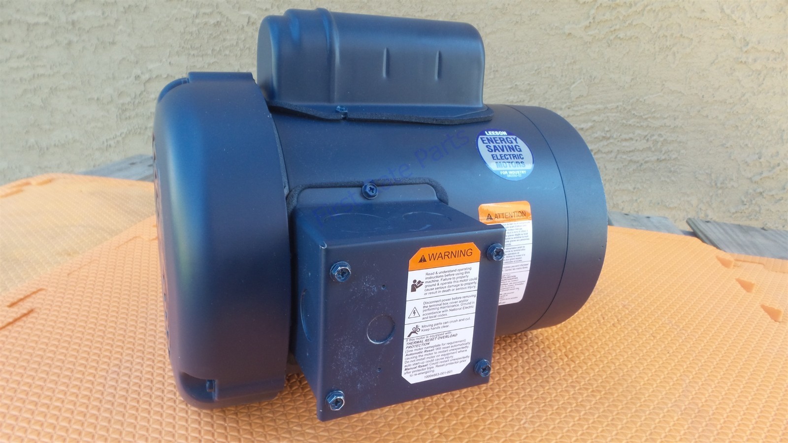 Leeson 110058.00 Motor C6C17FC7 1HP 115V 230V 1725 RPM 1PH TEFC 56C General NEW