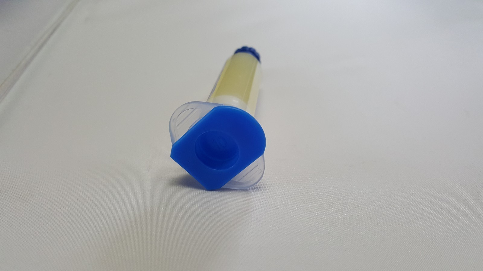 KINGBO RMA‑218 Solder Flux Paste 10cc Syringe Tube