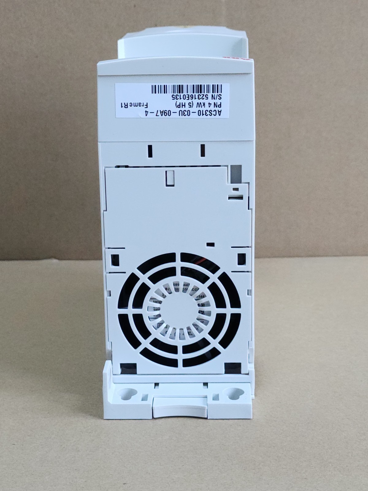 ACS310-03U-09A7-4 ABB ACS310 4KW 440V VFD