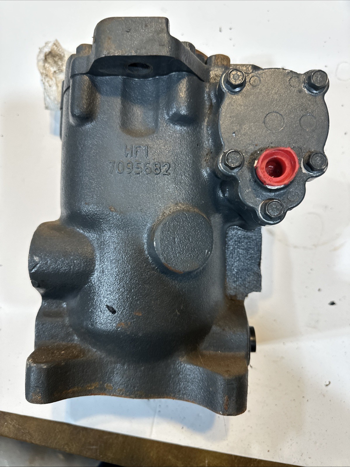 SAUER SUNDSTRAND, MMV046C AAFAANNN Model M46-4024 A-99-49-03820 Pump