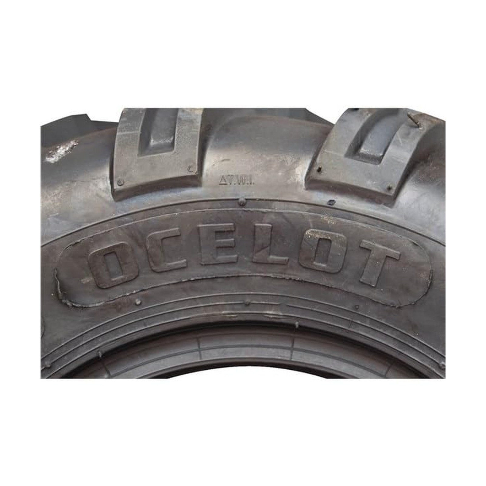 Ocelot P311 All Terrain ATV/UTV 18×9.5-8 Tires, 4-Ply, 15mm Tread Depth, Smoo…