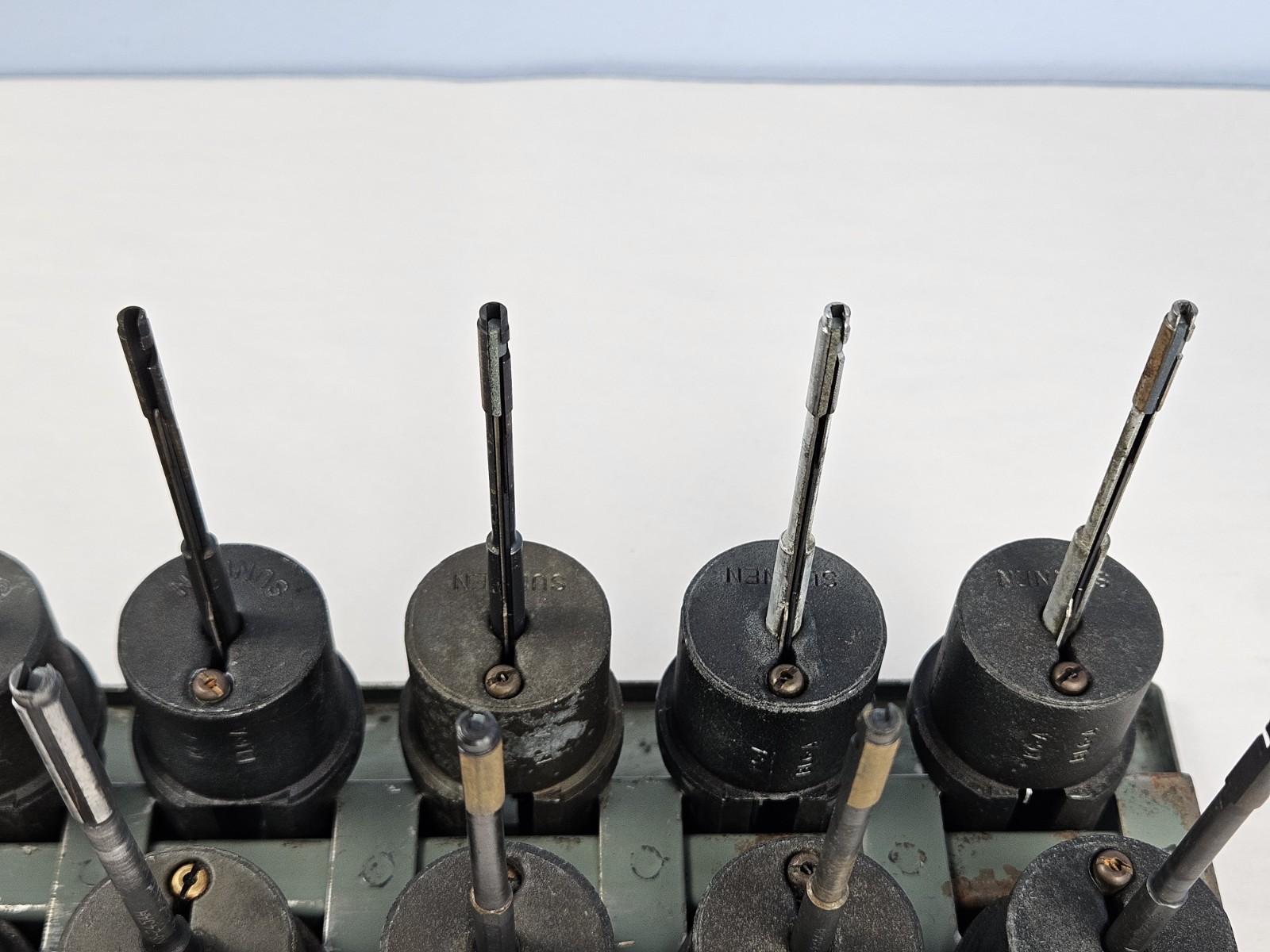 Sunnen Honing Mandrel Adapter Rack Set Assortment Lot of 16 Untested for Parts