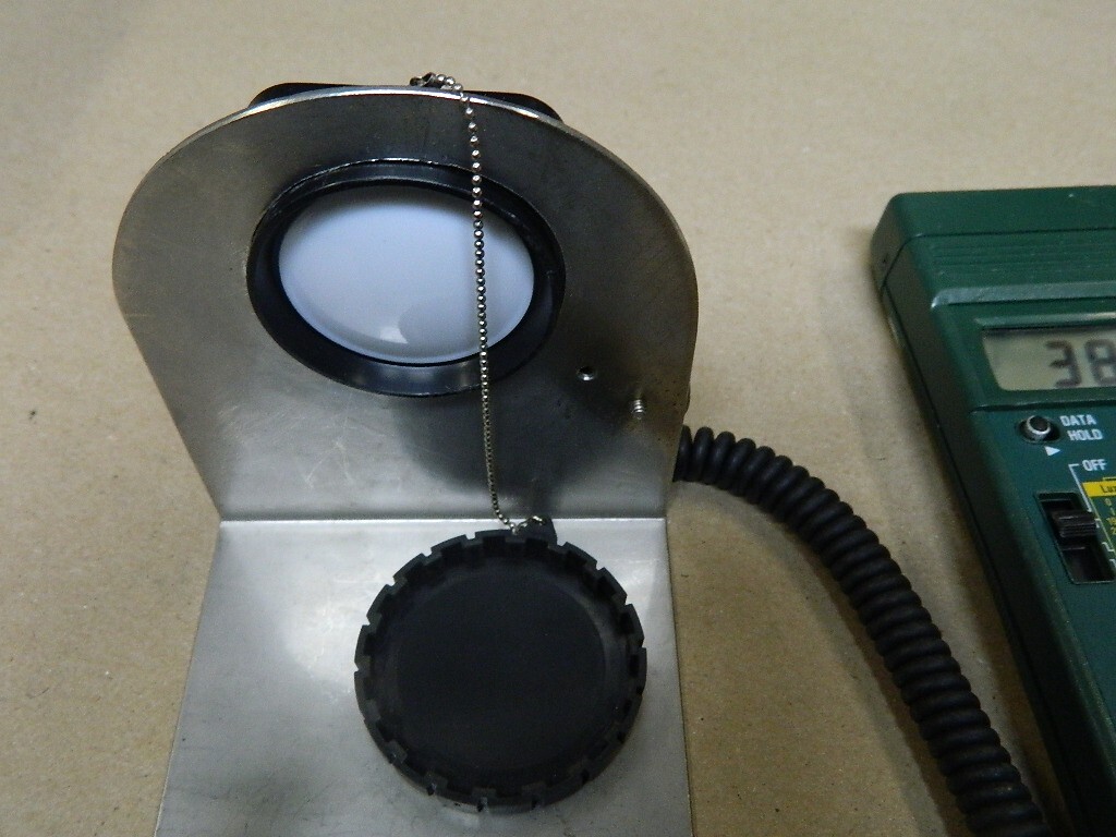 Extech Light Meter 401025 Intensity Lux And Foot Candles Measurement Instrument