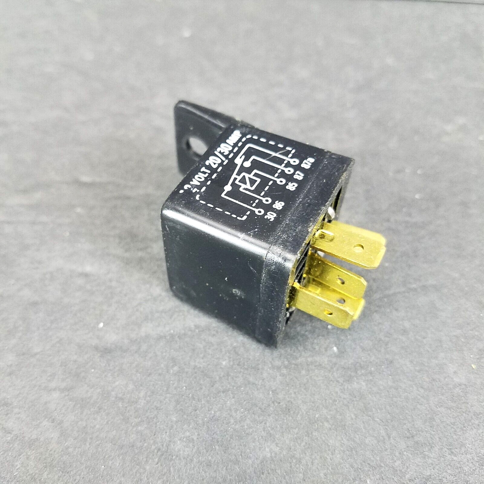 Auto Spec Automotive Switch Relay 12V 20/30 AMP Model TW-3415