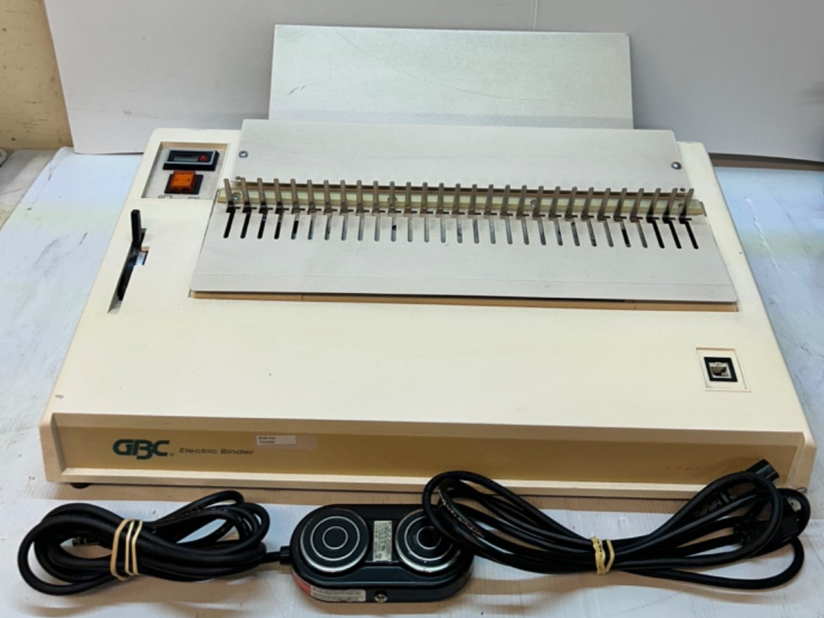 GBC Electric Binder Model No. 110EB-3 173W 60Hz 1 Phase 115V (Parts Only) T01020