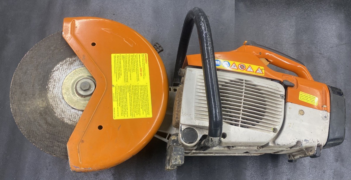 STIHL TS 400 Gasoline Handheld Cut-Off Concrete Saw, 14 in Max Blade (PD5037113)