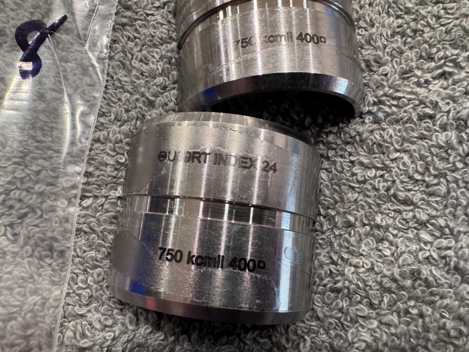 (LotA18) Burndy U39RT, 750 KCMIL, Black, Stainless, Index 24 Crimping Die Set