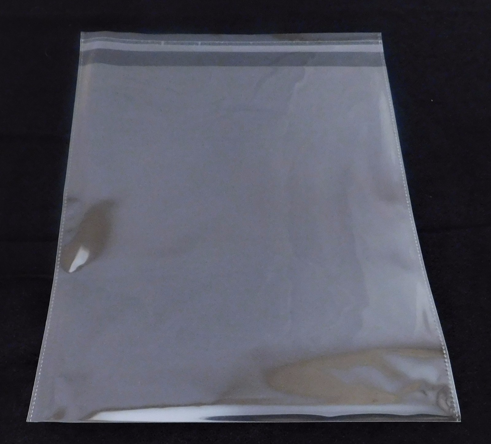 50 Clear Self Seal Bags 10×13 Water Resistant Light Weight Op Packaging Storage