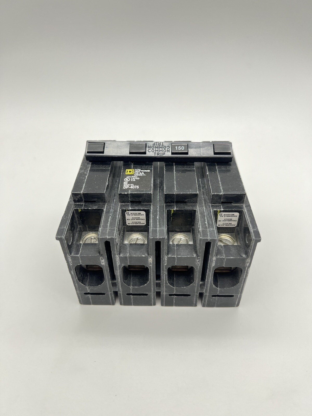 Square D HOM2150 150 A Circuit Breaker