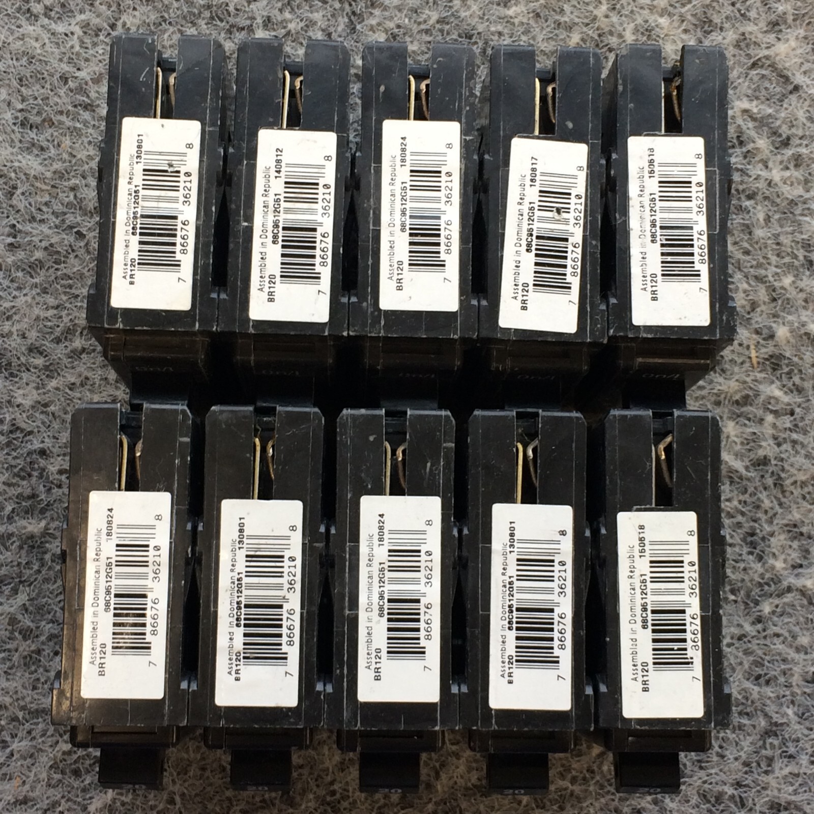 Lot of 10 Eaton Cutler-Hammer BR120 20 Amp 1-Pole Type BR Circuit Breaker 20A