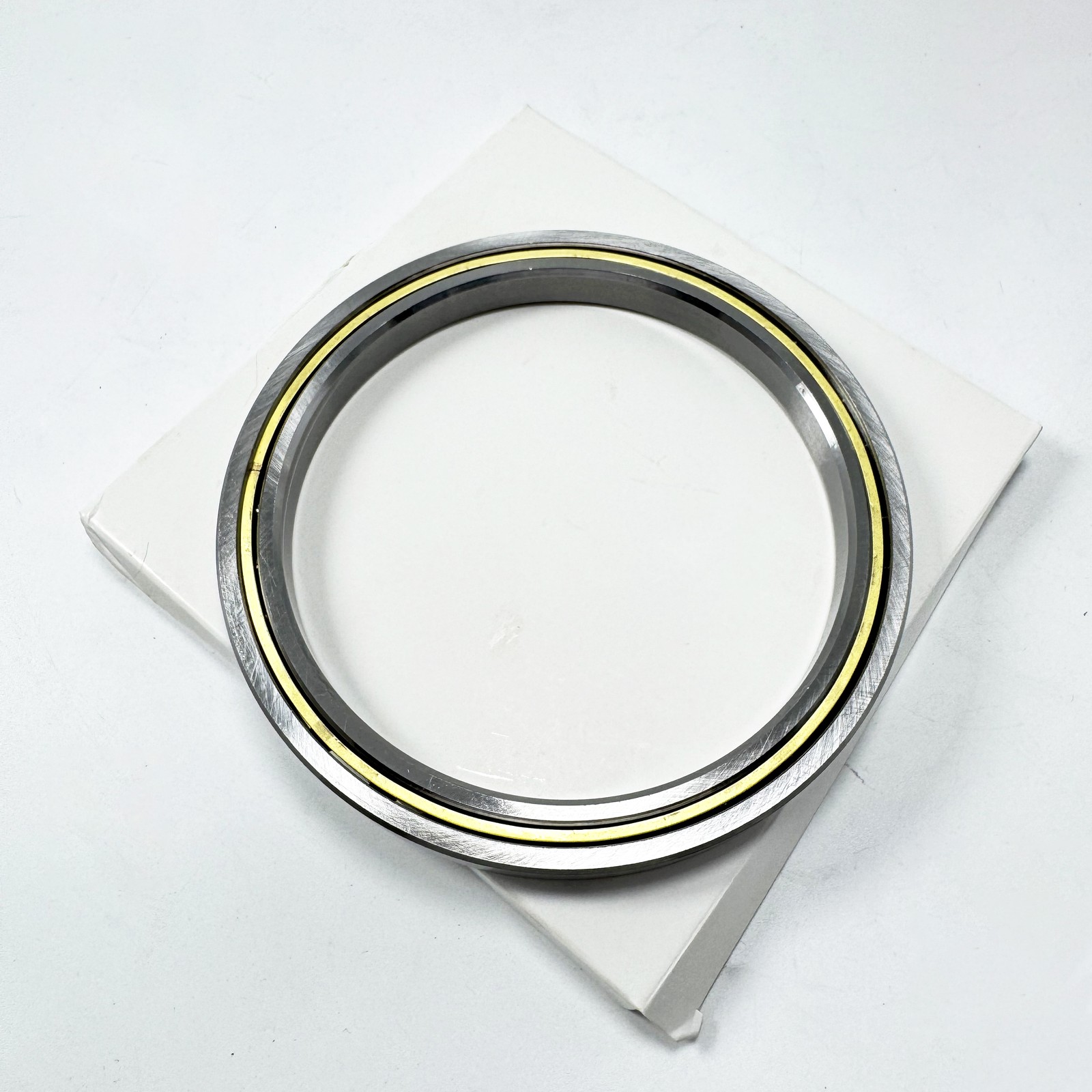 CSXD045 roller bearing 4.5″x5.5″x0.5″ (114.3mm x 139.7mm x 12.7mm) KD045XP0