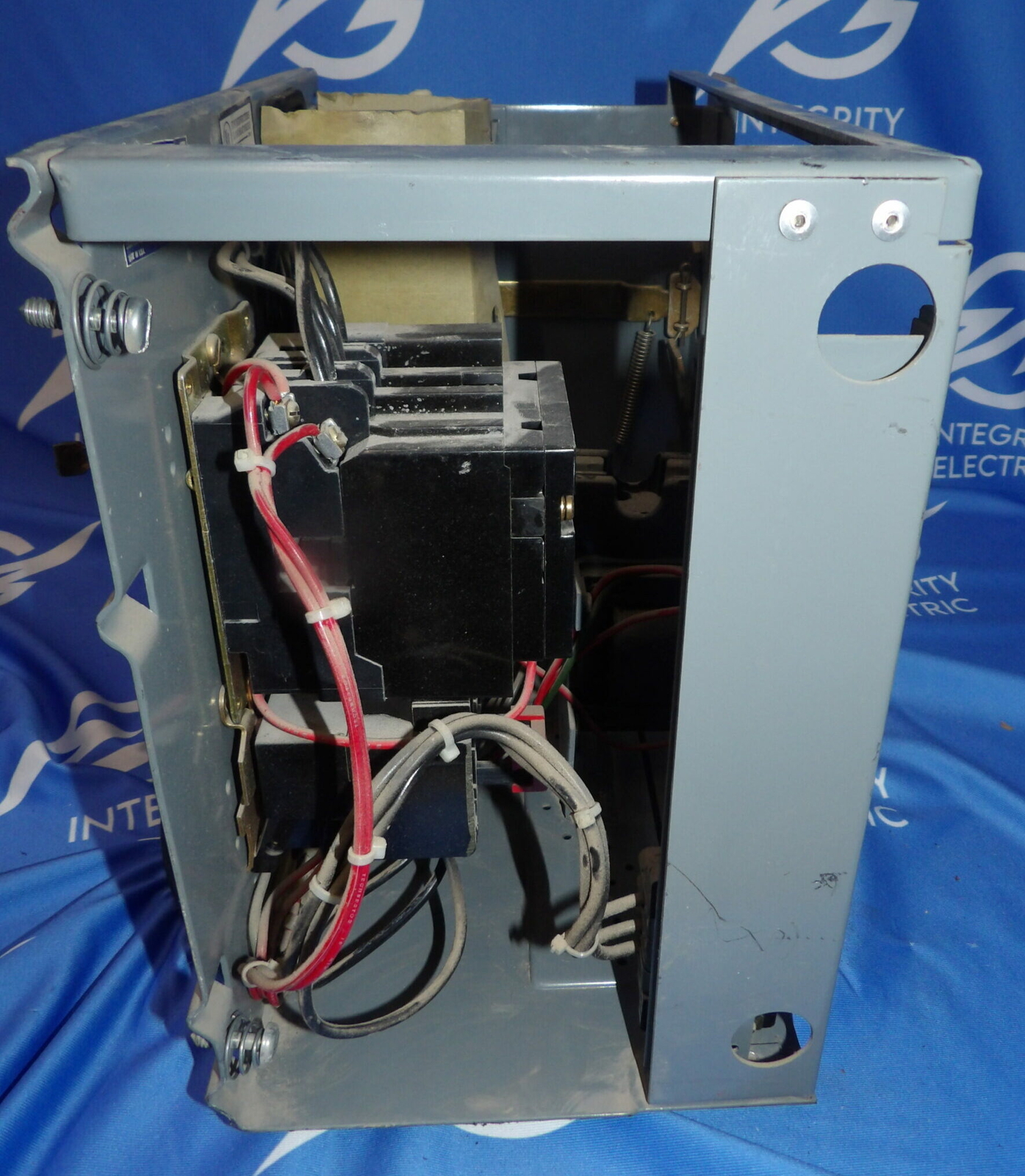 Square D 8536 SCO-3 8998 EC-401 Series B 3A Breaker MCC Motor Control + 1 Yea…