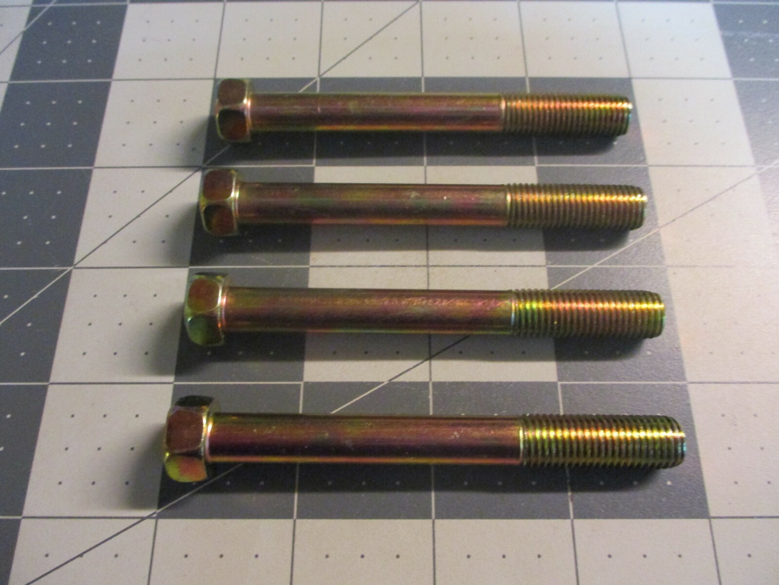 Daedong 01173-51085 (4) Bolts 01173-61085 B2401DT B3030HSD B21 B2100D