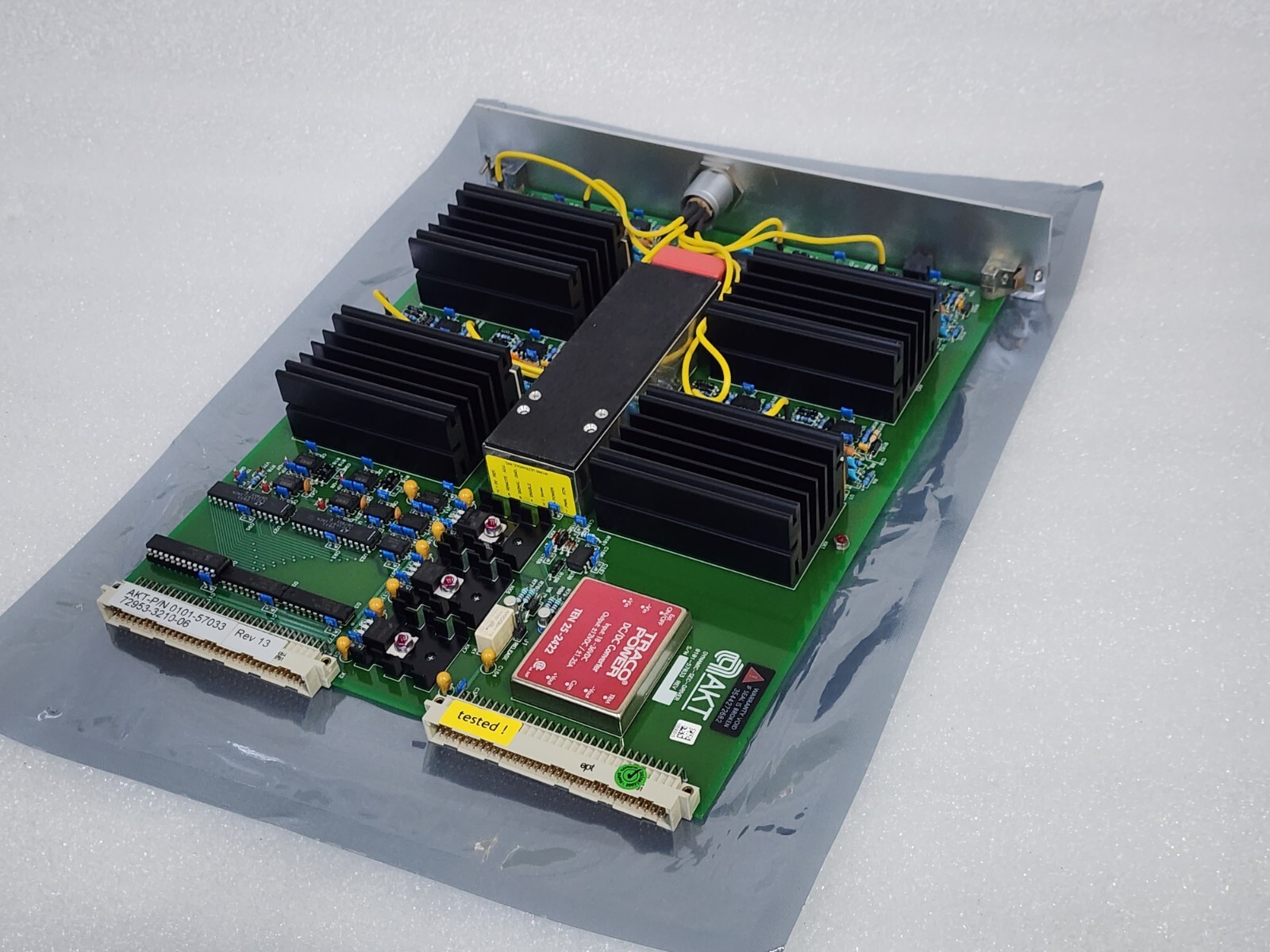 AMAT AKT DYNAMIC-SEC-DRIVER BOARD 0101-57033 REV:13 FREE SHIP
