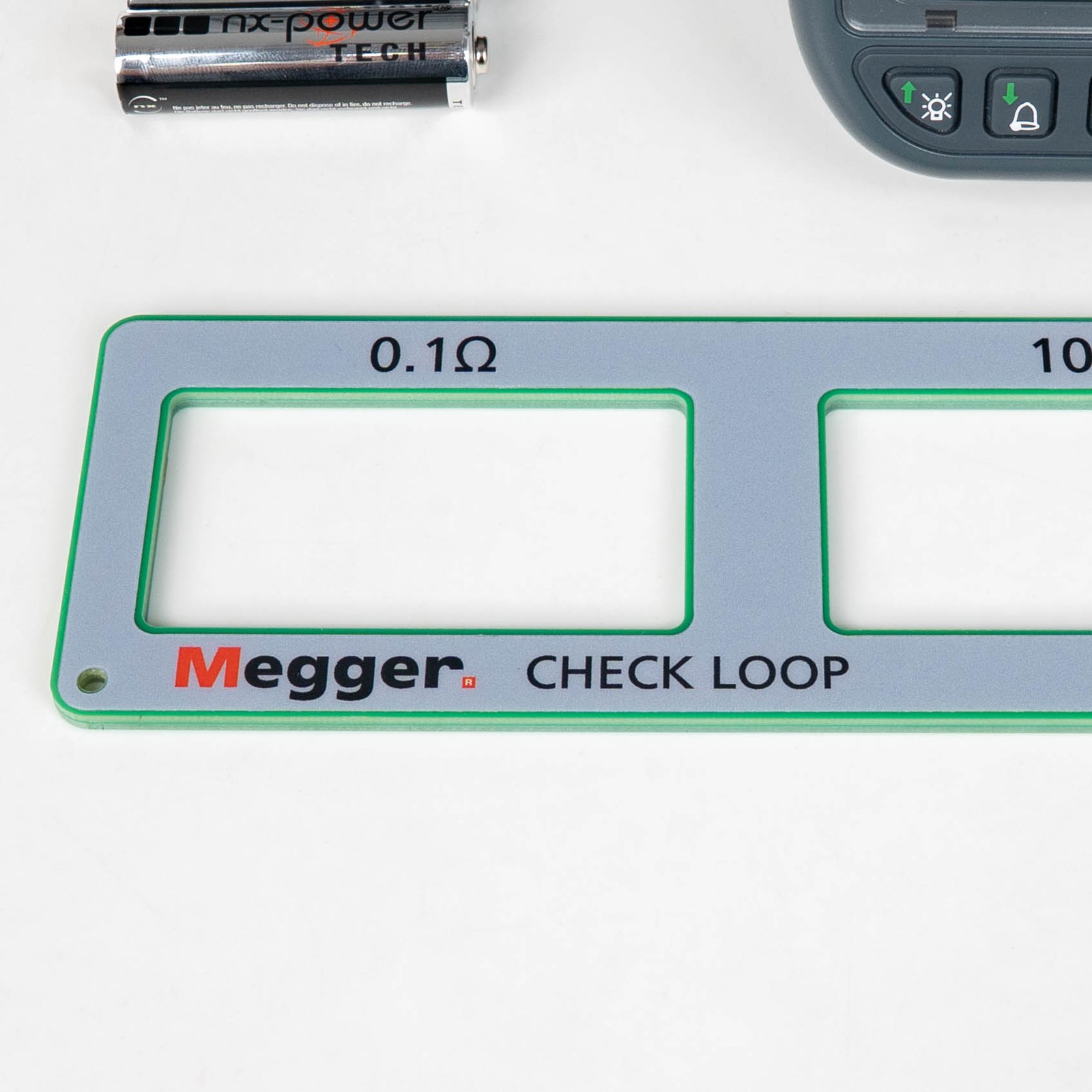 Megger DET14C Digital Earth Clamp-On Ground Resistance Meter 50mΩ to 1500Ω