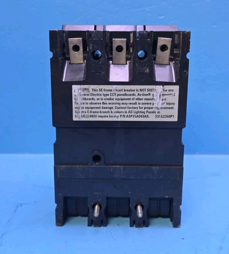 GE SELA36AT0100 /w 100A Trip 100A 600V 3Pole Spectra RMS Circuit Breaker