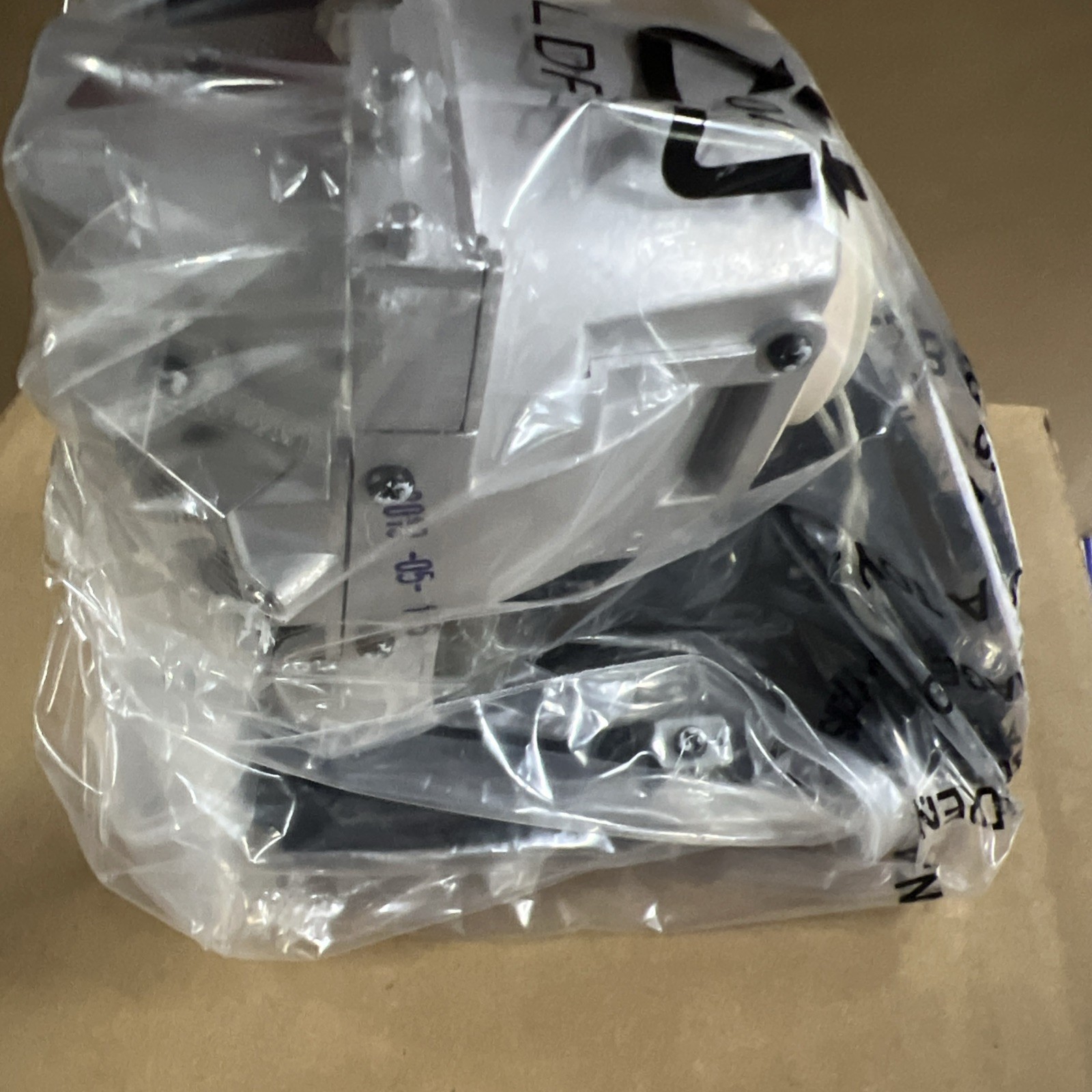 New SMART UF75 UF75w Projector Lamp Replacement Bulb FREE SHIPPING