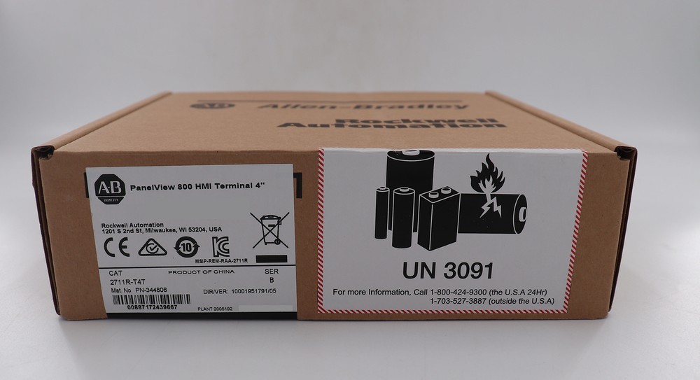 New Sealed AB 2711R-T4T PanelView 800 4-inch HMI Terminal 2711RT4T Fast