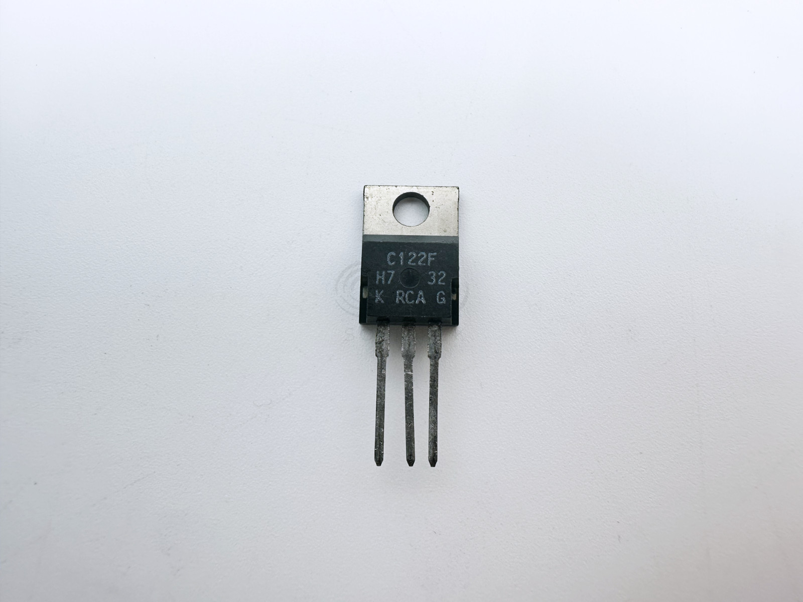 C122F RCA 8A 50V SCR Thyristor TO-220AB